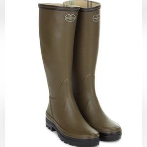 Le chameau boots in size 9, worn 2x